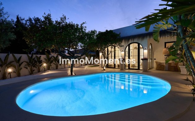 Wiederverkauf - Freistehende Villa - Torremolinos - El Pinillo