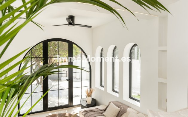 Wiederverkauf - Freistehende Villa - Torremolinos - El Pinillo