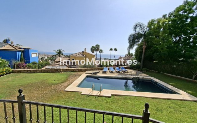 Resale - Detached villa - Manilva - La Duquesa