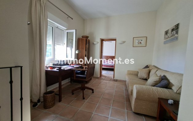 Resale - Detached villa - Manilva - La Duquesa