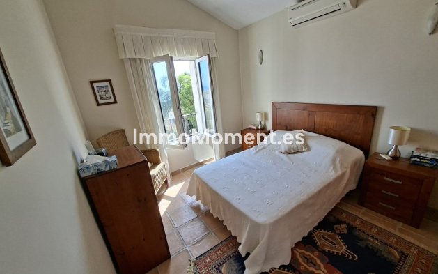 Resale - Detached villa - Manilva - La Duquesa