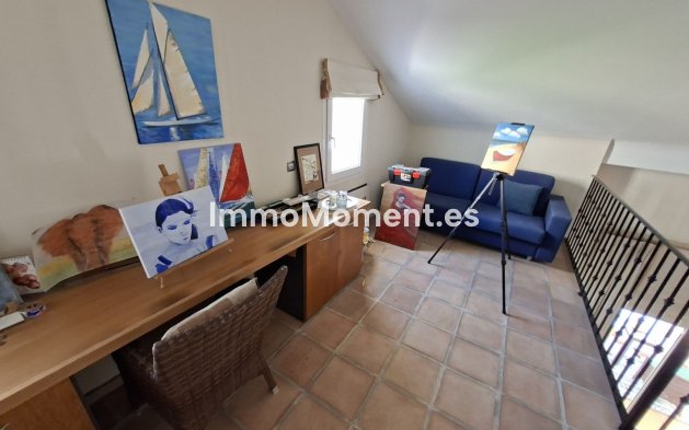 Resale - Detached villa - Manilva - La Duquesa
