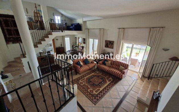 Resale - Detached villa - Manilva - La Duquesa
