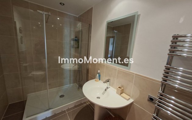 Resale - Detached villa - Manilva - La Duquesa
