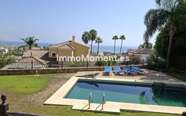 Resale - Detached villa - Manilva - La Duquesa