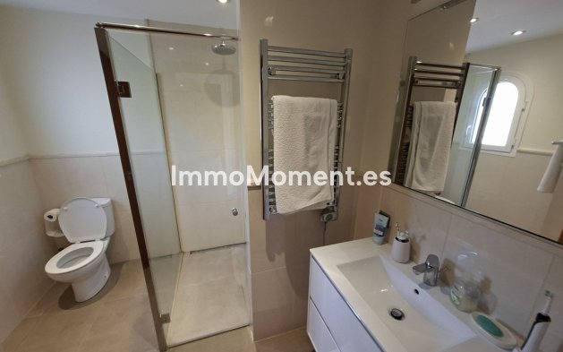 Resale - Detached villa - Manilva - La Duquesa