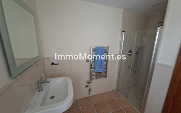 Resale - Detached villa - Manilva - La Duquesa