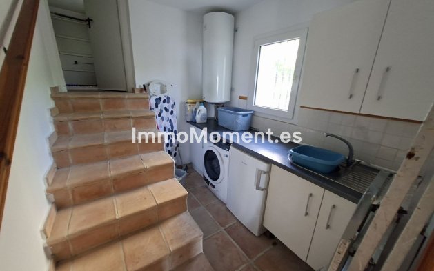 Resale - Detached villa - Manilva - La Duquesa