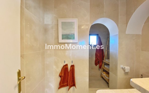 Resale - Apartment - Marbella - Marbella Centro