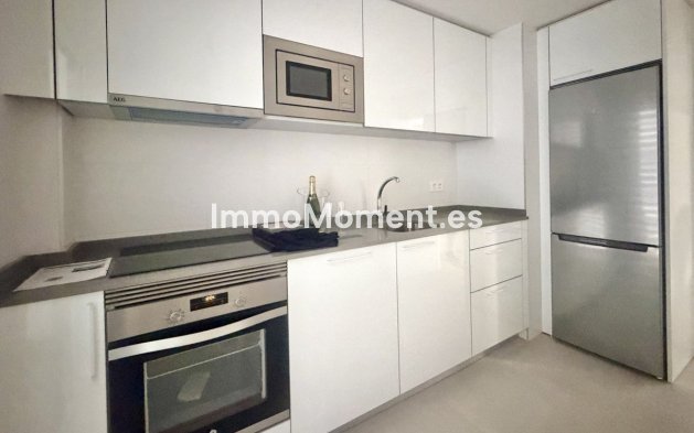 Revente - Appartement - Marbella - Nueva Andalucía