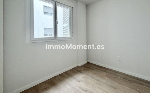 Revente - Appartement - Marbella - Nueva Andalucía