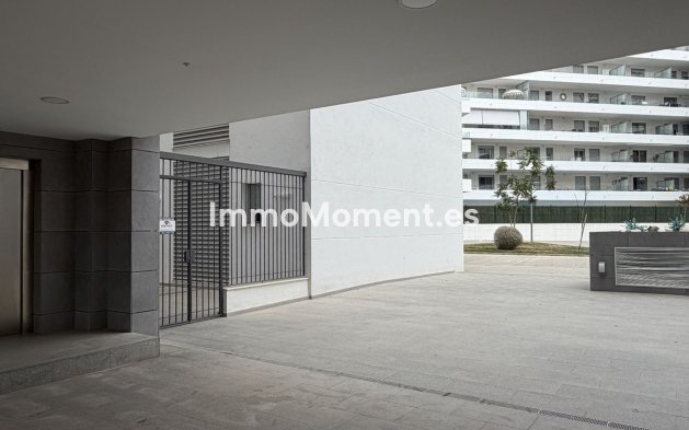 Revente - Appartement - Marbella - Nueva Andalucía