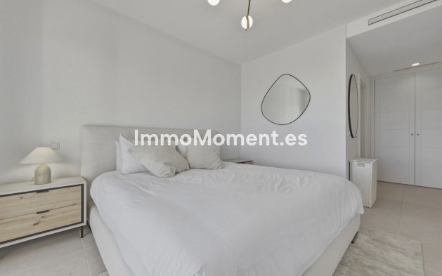 Resale - Apartment - Mijas - La Cala Golf