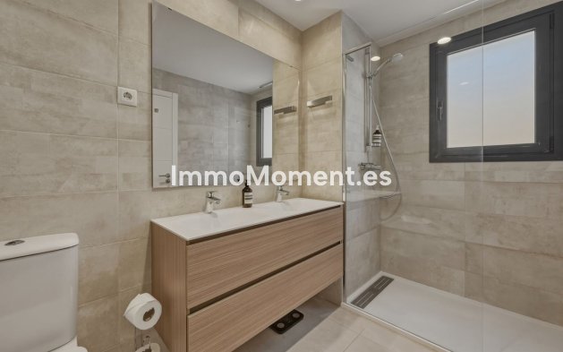 Resale - Apartment - Mijas - La Cala Golf