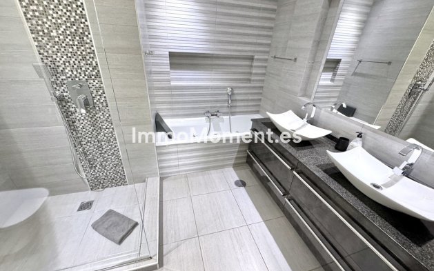 Wiederverkauf - Freistehende Villa - Mijas - Sierrezuela