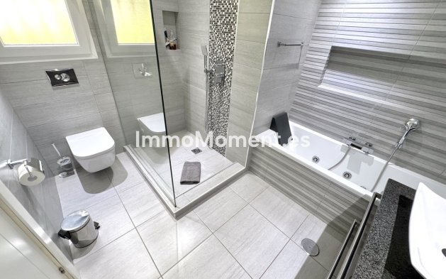 Wiederverkauf - Freistehende Villa - Mijas - Sierrezuela