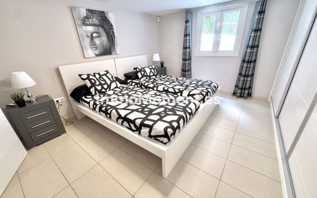 Wiederverkauf - Freistehende Villa - Mijas - Sierrezuela