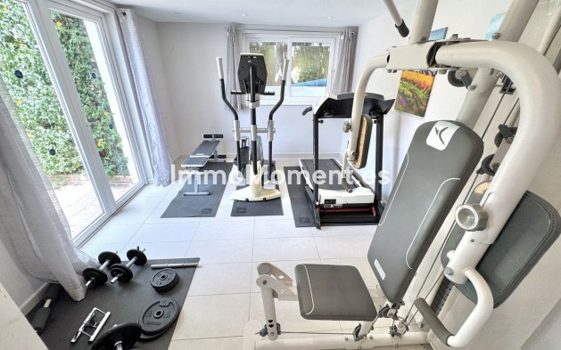 Wiederverkauf - Freistehende Villa - Mijas - Sierrezuela