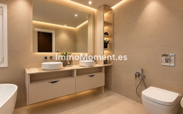 Wiederverkauf - Wohnung - Estepona  - Estepona Centro