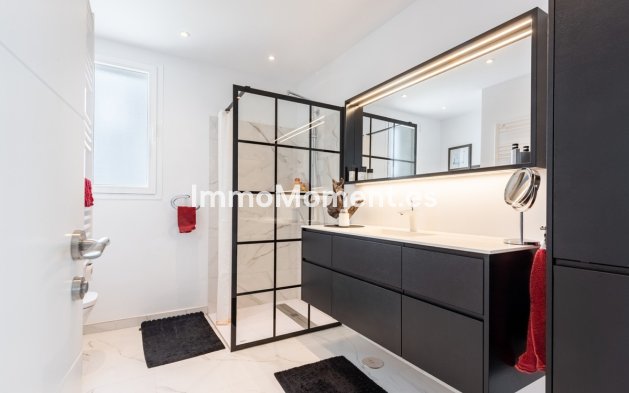 Wiederverkauf - Wohnung - Marbella - Guadalmina Alta