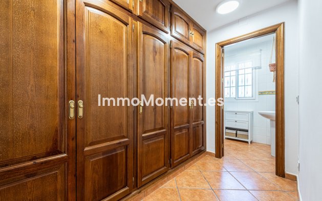 Revente - Villa individuelle - Estepona  - Estepona Centro