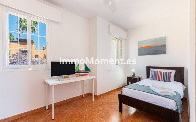 Revente - Villa individuelle - Estepona  - Estepona Centro
