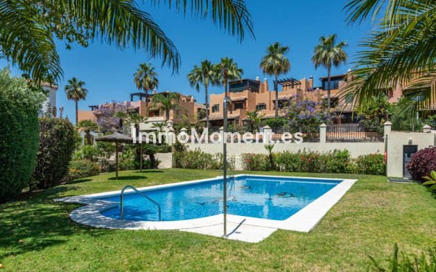 Revente - Villa individuelle - Estepona  - Estepona Centro