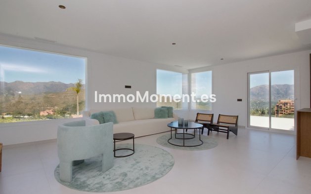 Resale - Detached villa - Marbella - La Mairena