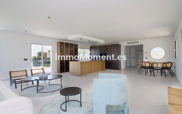 Resale - Detached villa - Marbella - La Mairena