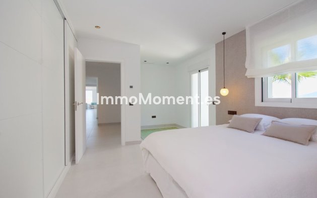Resale - Detached villa - Marbella - La Mairena