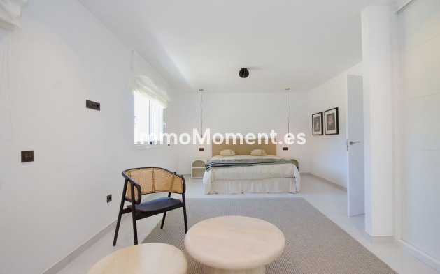 Resale - Detached villa - Marbella - La Mairena