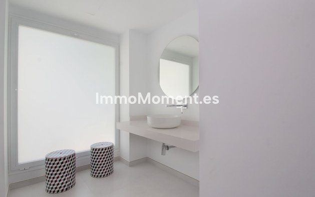 Resale - Detached villa - Marbella - La Mairena