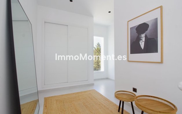 Resale - Detached villa - Marbella - La Mairena