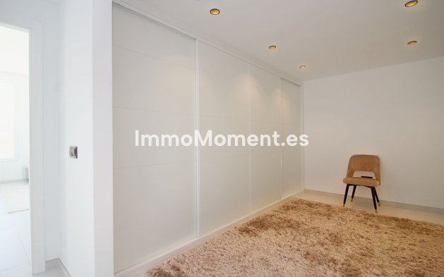 Resale - Detached villa - Marbella - La Mairena
