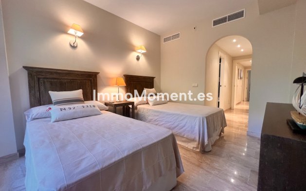 Lange termijn verhuur - Appartement - Marbella - Guadalmina Baja