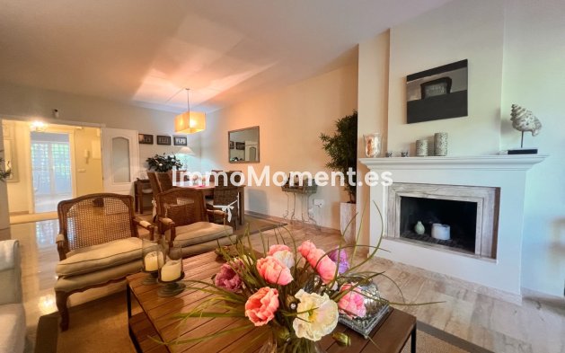 Lange termijn verhuur - Appartement - Marbella - Guadalmina Baja