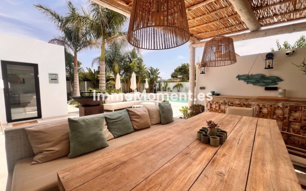 Vakantie verhuur - Vrijstaande villa - Estepona  - Costalita