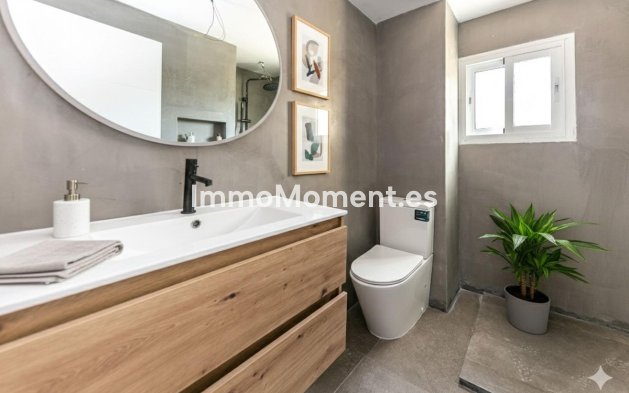 Resale - Apartment - Fuengirola - Fuengirola Centro