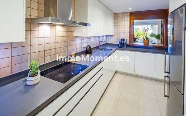 Reventa - Apartamento - Marbella - Nueva Andalucía