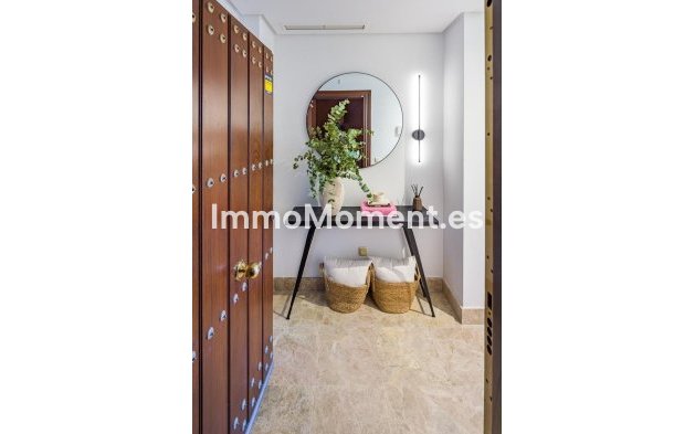 Reventa - Apartamento - Marbella - Nueva Andalucía