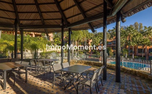 Reventa - Apartamento - Marbella - Nueva Andalucía