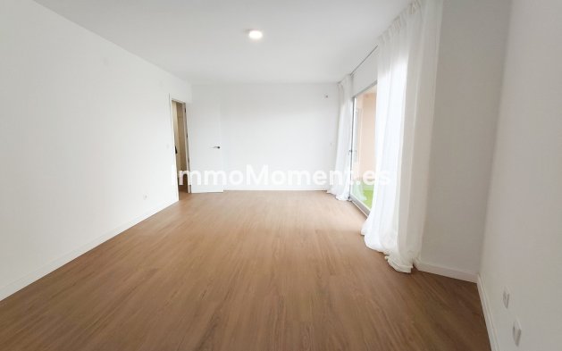 Resale - Apartment - Orihuela Costa - Cabo roig - La Zenia