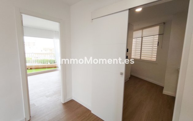 Resale - Apartment - Orihuela Costa - Cabo roig - La Zenia