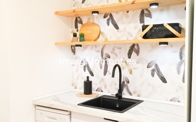 Resale - Apartment - Orihuela Costa - Cabo roig - La Zenia