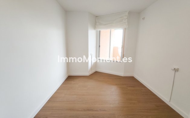 Resale - Apartment - Orihuela Costa - Cabo roig - La Zenia