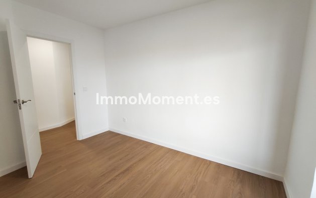 Resale - Apartment - Orihuela Costa - Cabo roig - La Zenia