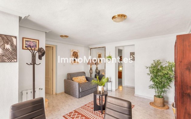 Bestaande woning - Vrijstaande villa - Torrevieja - Torrevieja Centro