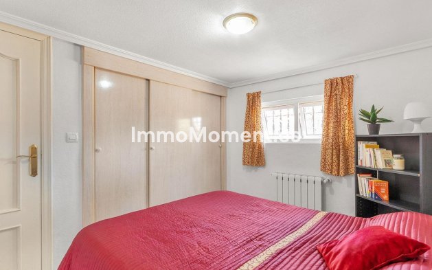 Bestaande woning - Vrijstaande villa - Torrevieja - Torrevieja Centro