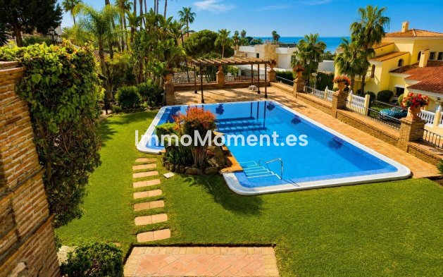 Reventa - Villa independiente - Benalmadena - Torrequebrada