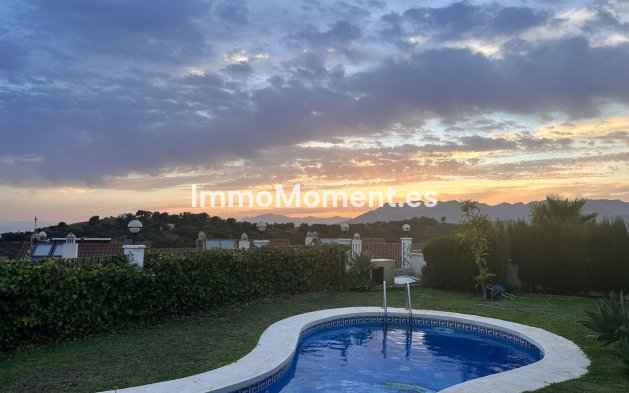Revente - Maison mitoyenne - Marbella - La Mairena